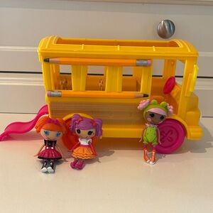 Lala Loopsy Bus and Mini dolls